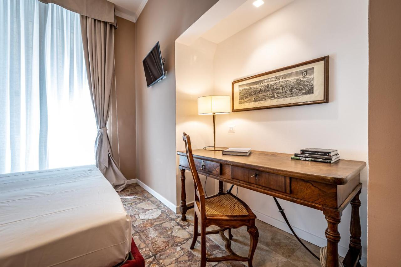 Luxury Bed And Breakfast Cerretani Palace Florencia Exterior foto