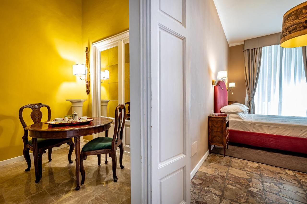 Luxury Bed And Breakfast Cerretani Palace Florencia Exterior foto